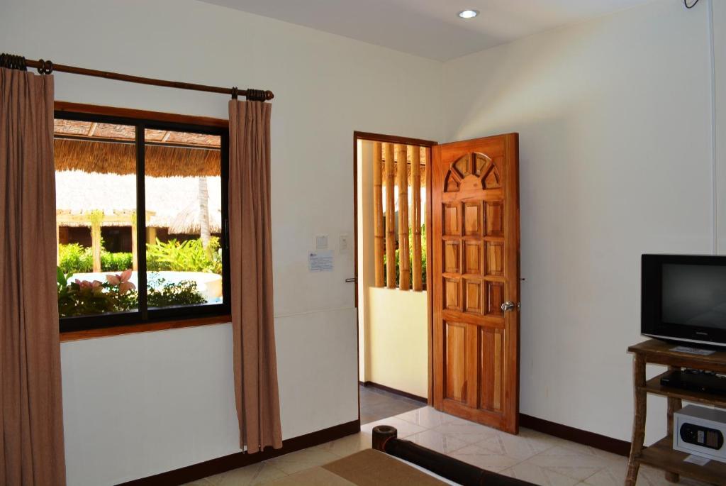 Chiisai Natsu Resort Бохол Номер фото